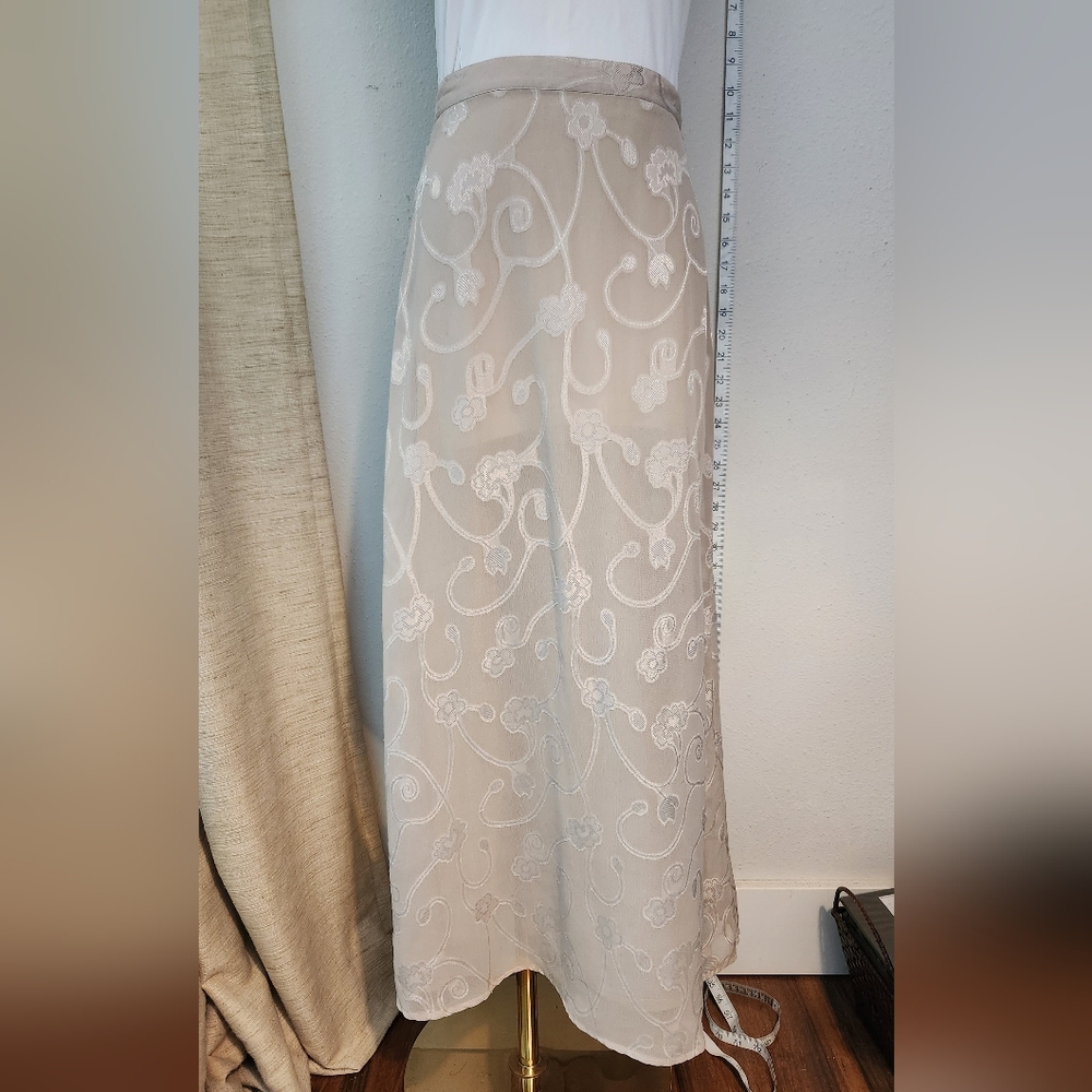 Women's long skirt size Small